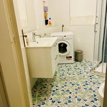 Allegra סורנטו